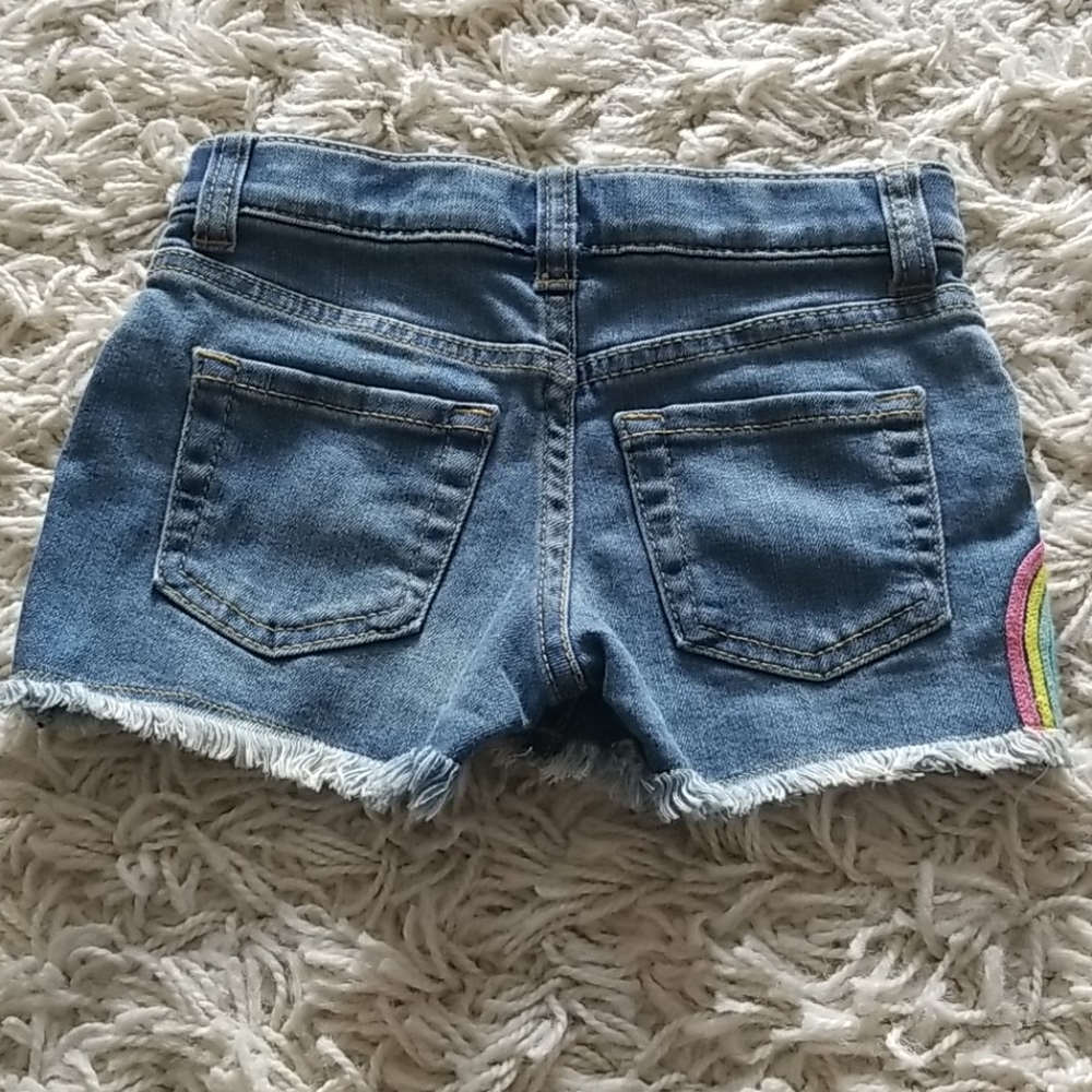 4T girls shorts - Picture 2 of 3
